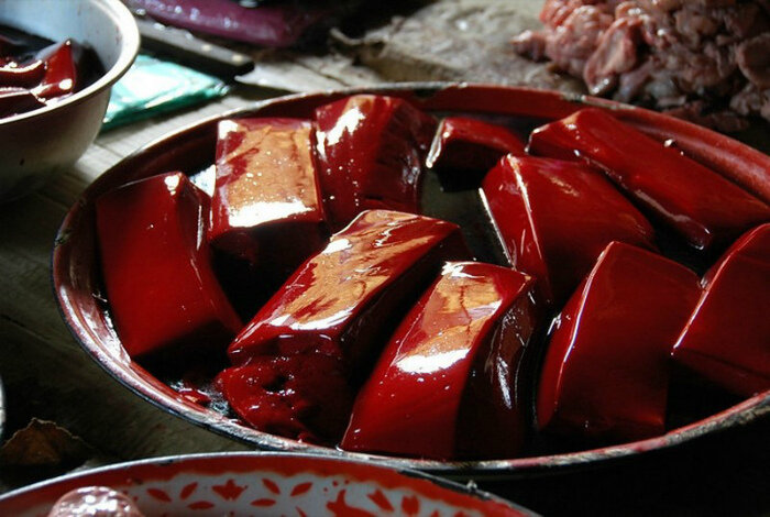 Почему православные отказываются от продуктов с кровью