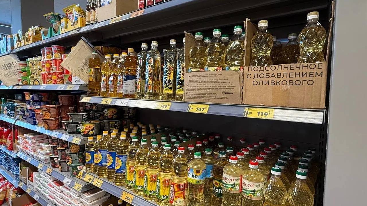  Такого масла хватайте по 3 бутылки: эксперты Роскачества выделили лучшие продукты подсолнечного масла 