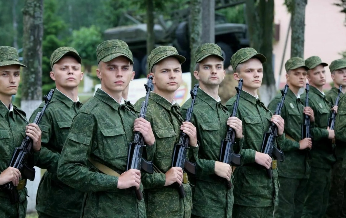  Уедут в армию на 2 года: в Госдуме сделали экстренное заявление 