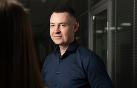 Зимой памятник не ставят, но заказать выгоднее:...