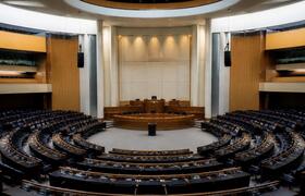 Ахметов подведет итоги работы парламента за пол...