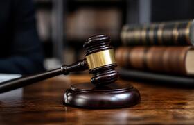 Apple представила суду новые доказательства про...