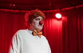 Где в Казани старые клоуны разыгрывают последню...