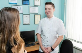 «Приподнять уже нечем»: пластический хирург из ...